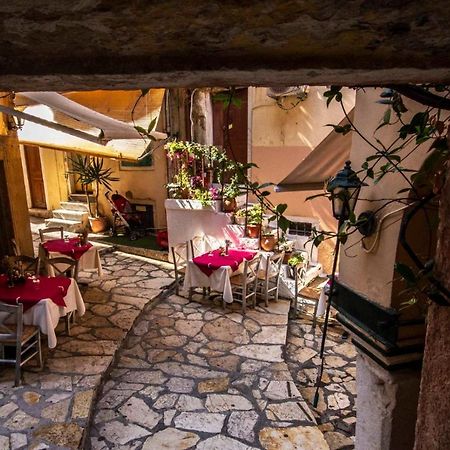 Appartement Polixenis House à Corfu  Extérieur photo